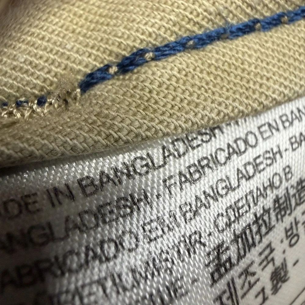 Levis ready ship